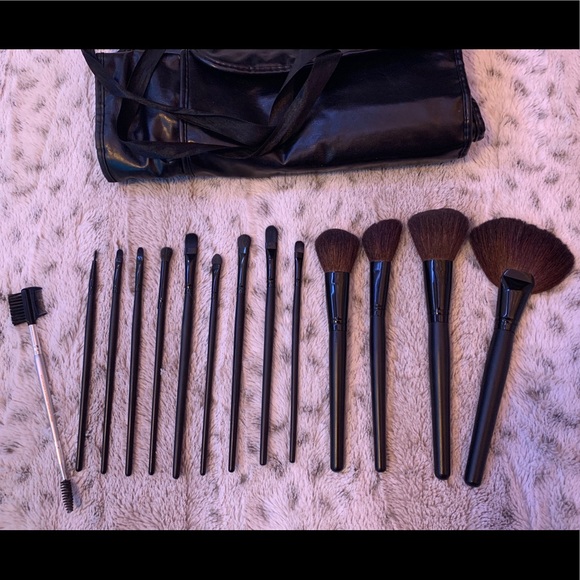 Full Makeup Brush Set - Picture 2 of 2
